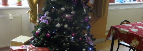 Toľkoto lásky do krabíc od topánok sa zmestilo pod Vianočný stromček :-)