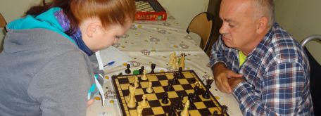 Miestny turnaj v šachu, dáme a žolíku 25.10. 2019 - DSC02119